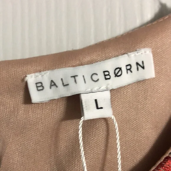 Baltic Born Duchess Embroidered Tulle Puff Sleeve Midi Dress in Rose Garden - Picture 8 of 14